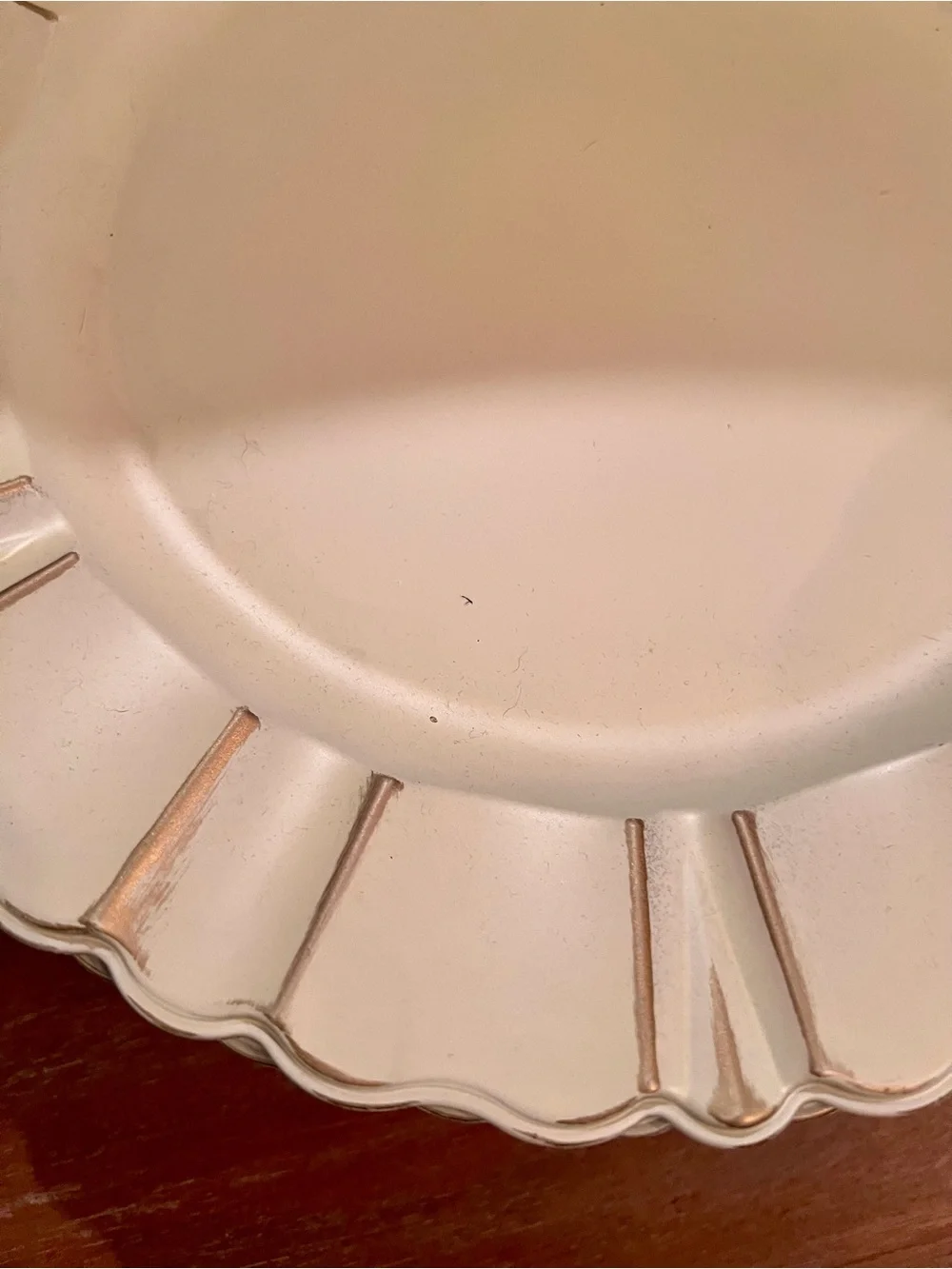 Pier 1 Cream Scalloped Edge Chargers - Set of 6